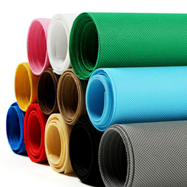 TNT Nonwoven fabric rolls packaging wholesale in European market for tablecloth