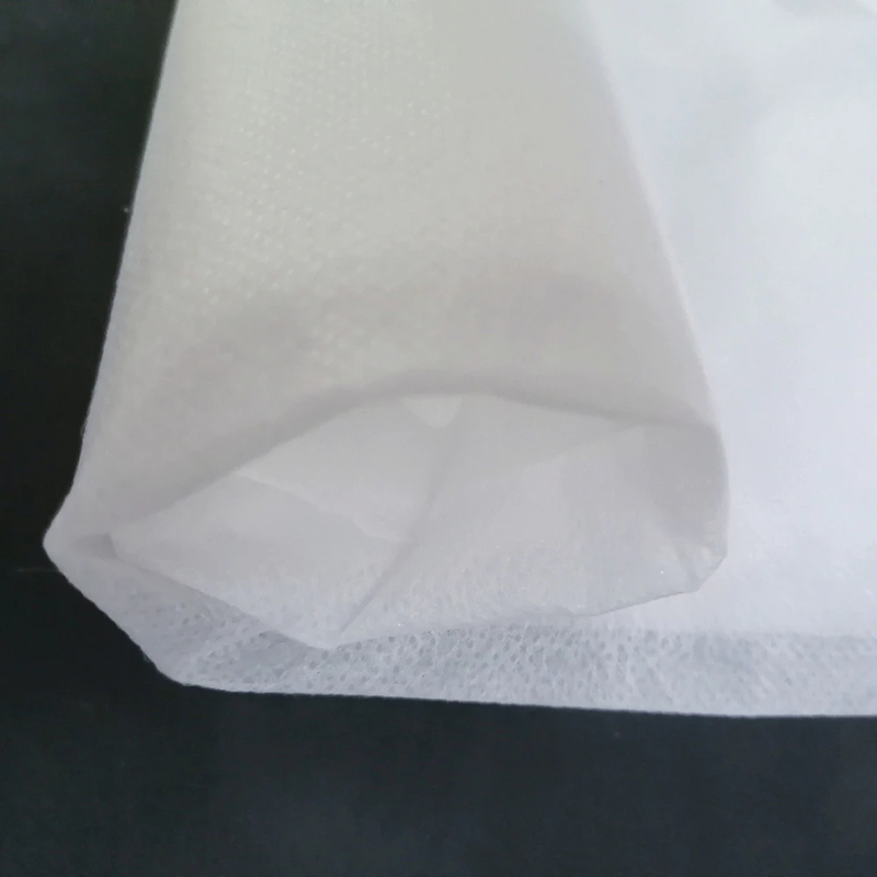 Functional non-woven fabric for banana bag with 1%-6% UV